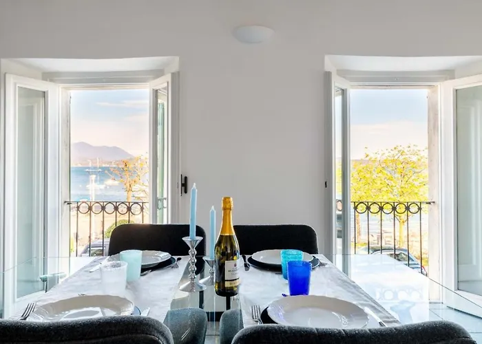 Incanto Splendida Vista In Pieno Centro Апартаменты *